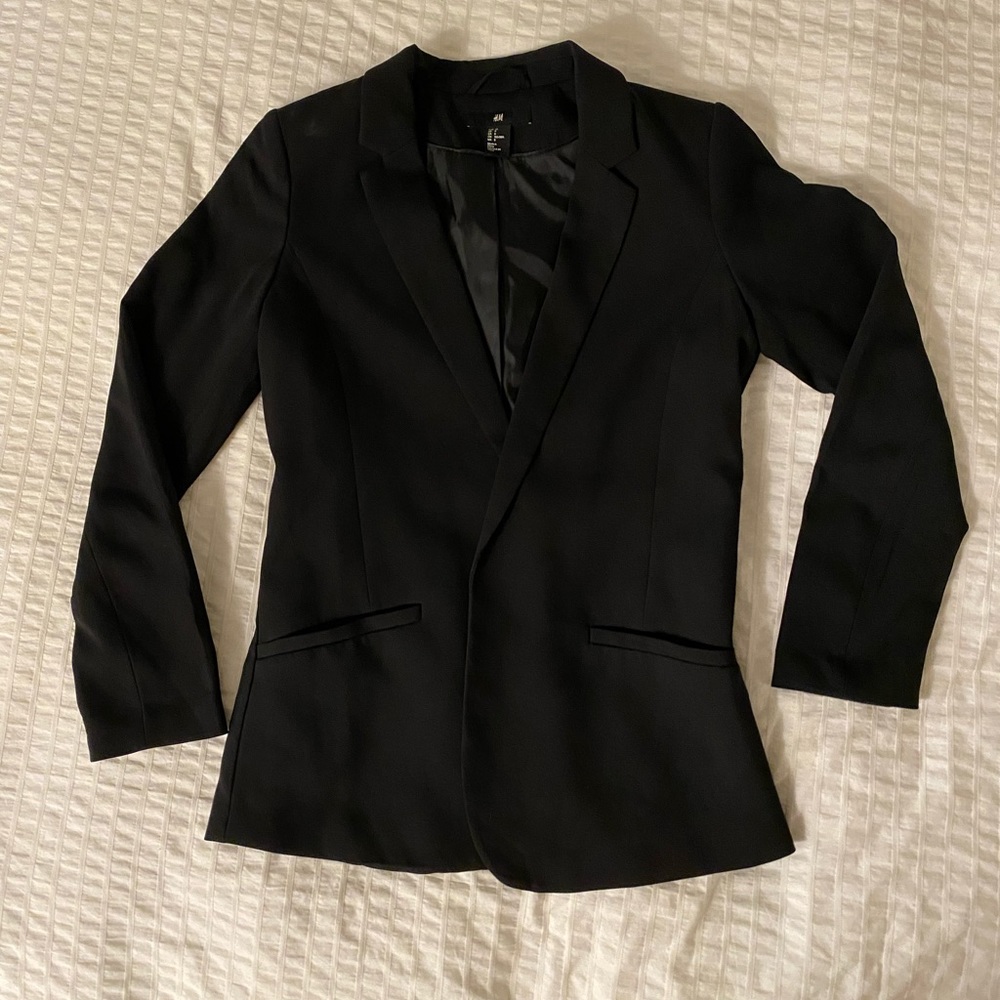 H&M Black Blazer